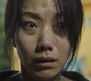 シングルマザーパク・ジョンジャを演じる女優キム・シンロク