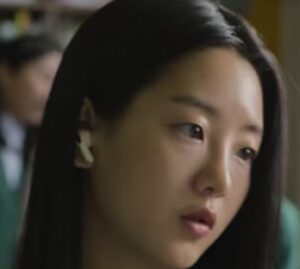 女子生徒チェ・ナムラを演じる女優チョ・イヒョン