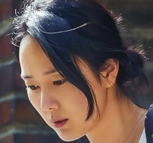 ウンジュを演じるユン・ジンソ