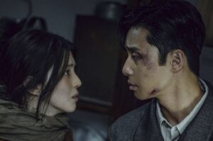 韓国ドラマ『京城クリーチャー』パク・ソジュンとハン・ソヒ